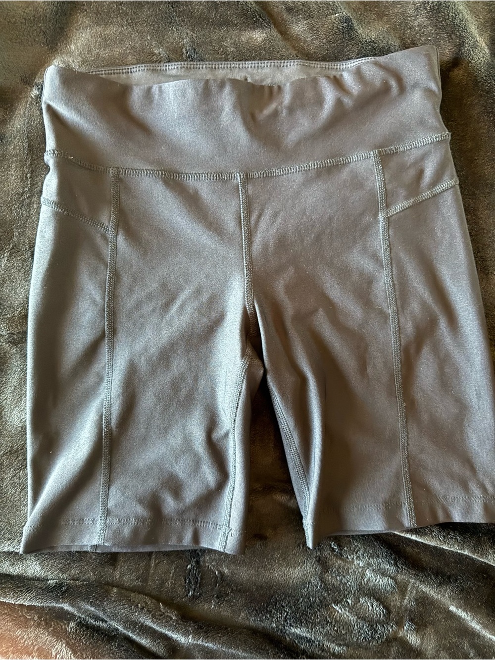 High-Rise Black Women's Bike Shorts - Smooth Support